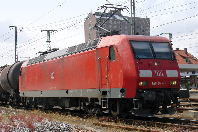 145 077 bei km 15,6 (Juli 2011)