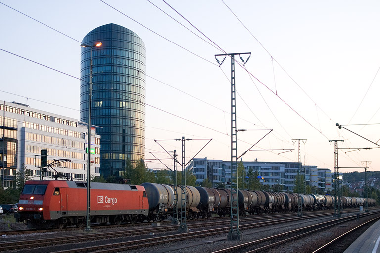 152 006 bei km 15,6 (September 2011)