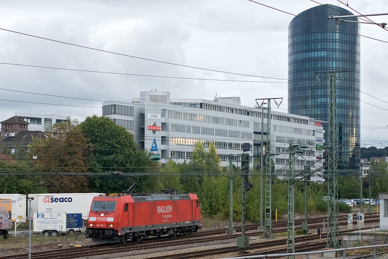 185 298 bei km 15,4 (September 2011)