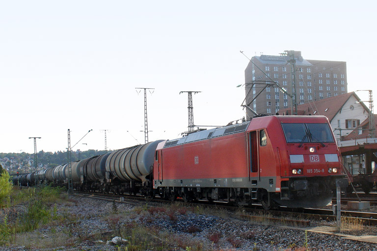 185 354 bei km 15,6 (August 2011)