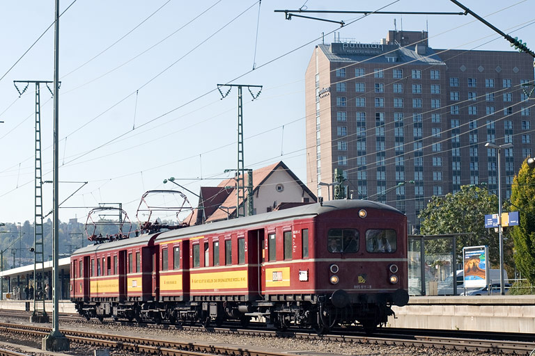465 005/865 611 als DPE 68996 bei km 15,6 (Oktober 2011)