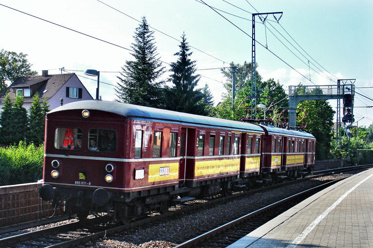 865 611/465 005 als DPE 91701 bei km 16,6 (Juli 2011)