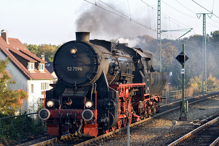 52 7596 in Stuttgart-Rohr (Oktober 2011)
