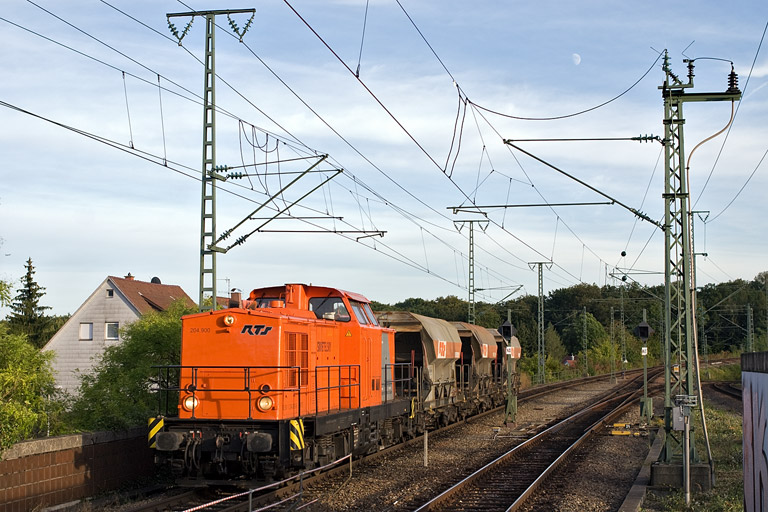RTS 204.900 (ex-DR 201 001) bei km 16,8 (September 2011)