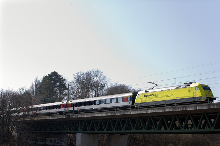 101 013 mit IC 282 bei km 14,6 (M&auml;rz 2012)