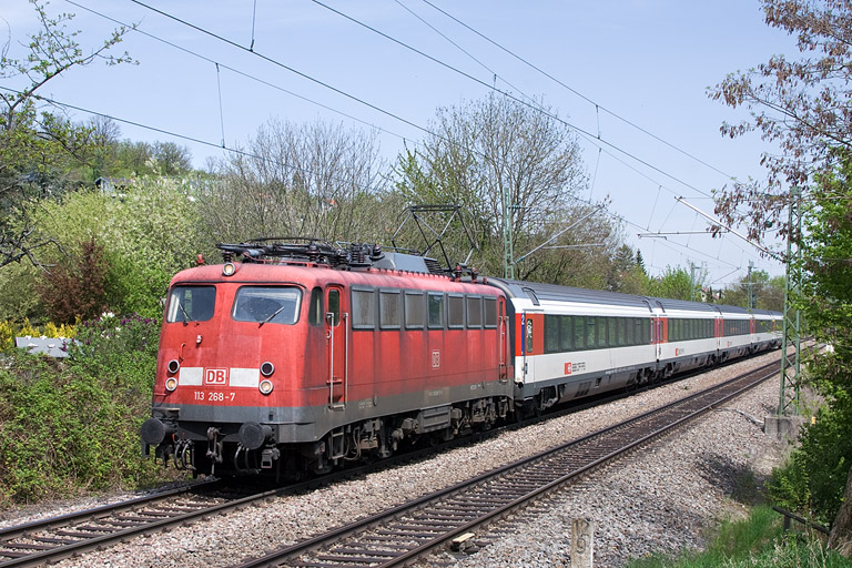 113 268 mit IC 187 bei km 12,8 (April 2012)