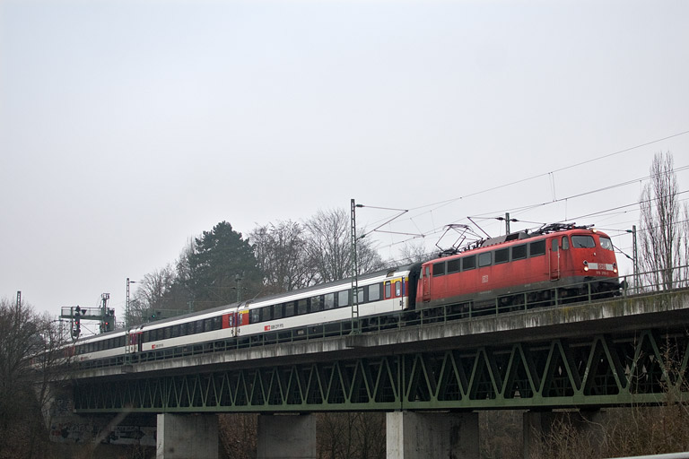 115 293 mit IC 280 bei km 14,6 (Januar 2012)