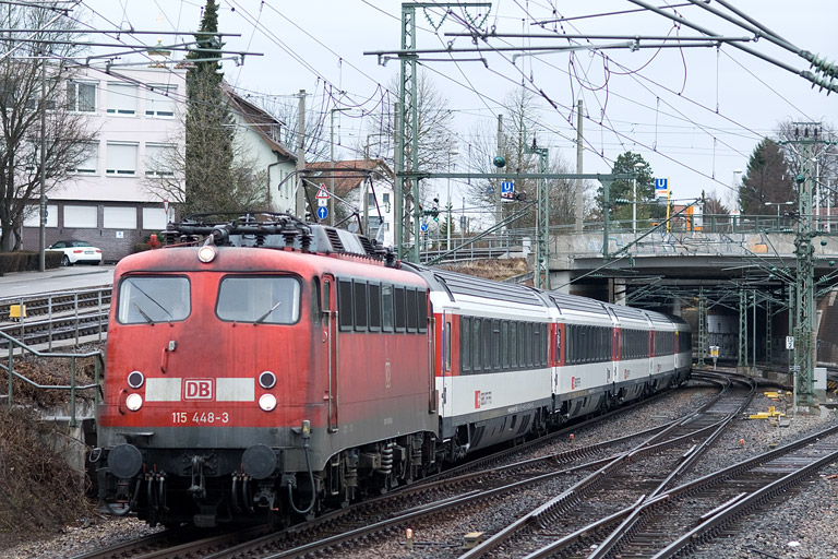 115 448 mit IC 280 bei km 16,8 (M&auml;rz 2012)