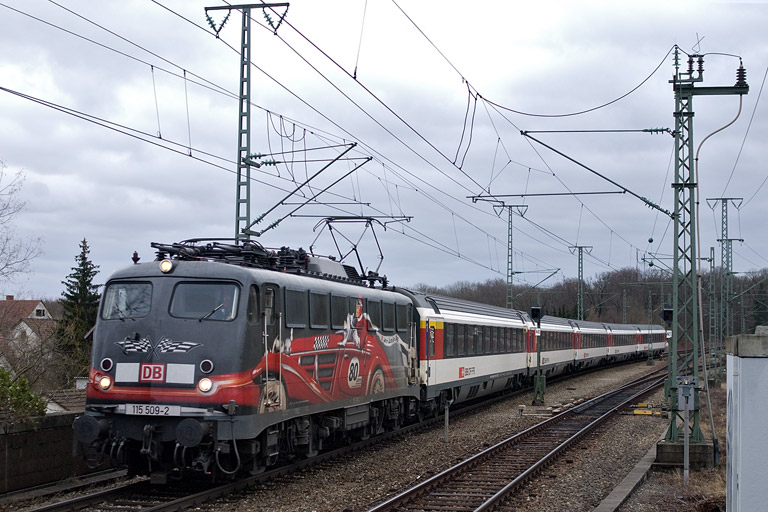 115 509 mit IC 280 bei km 16,8 (Januar 2012)