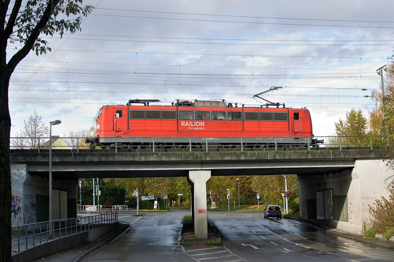 151 084 bei km 16,4 (November 2012)