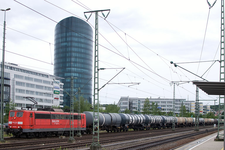 151 153 bei km 15,6 (Juni 2012)