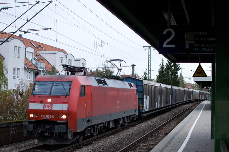 152 003 mit EK 56189 bei km 16,8 (November 2012)