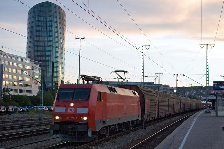 152 027 mit GA 60084 bei km 15,6 (Oktober 2012)