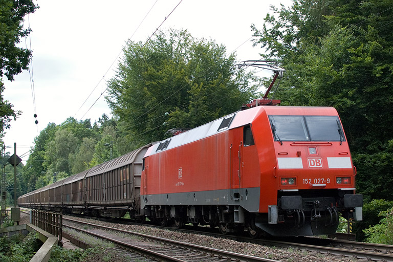 152 027 mit GM 46717 bei km 18,4 (August 2012)