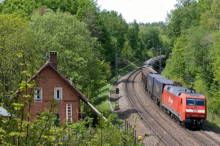 152 035 bei km 19,2 (Mai 2012)