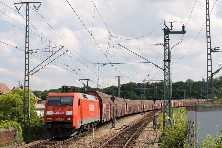 152 060 mit GA 60082 bei km 16,8 (August 2012)
