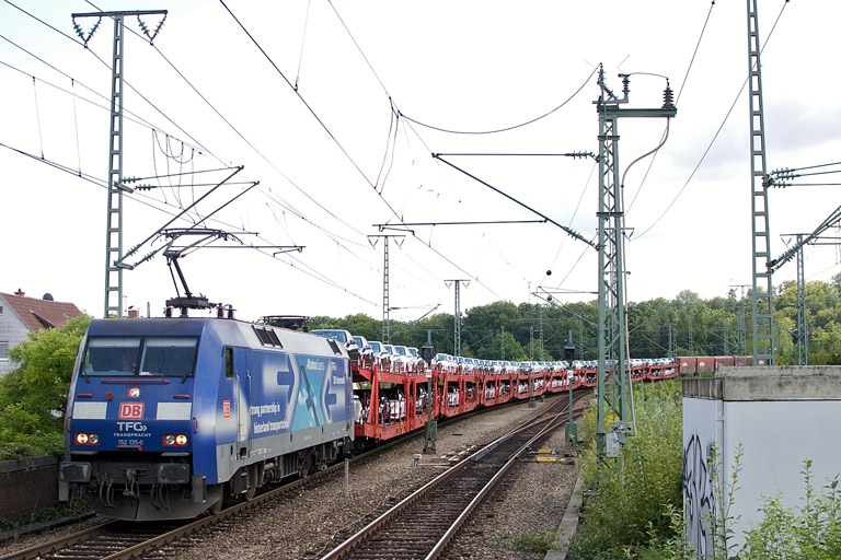 152 135 mit GA 60082 bei km 16,8 (August 2012)