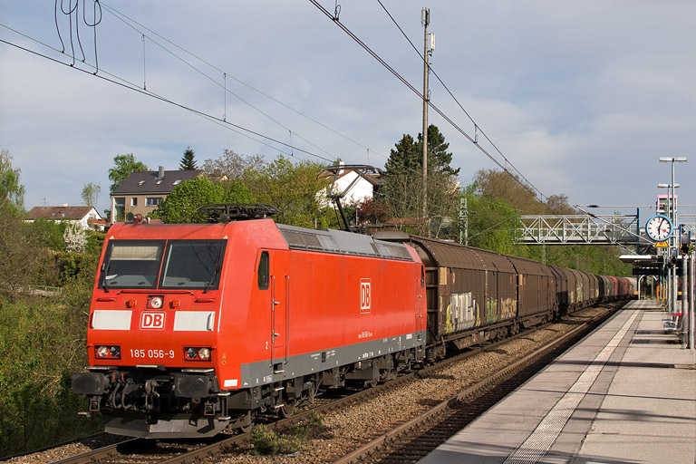 185 056 mit EK 56166 bei km 14,2 (April 2012)