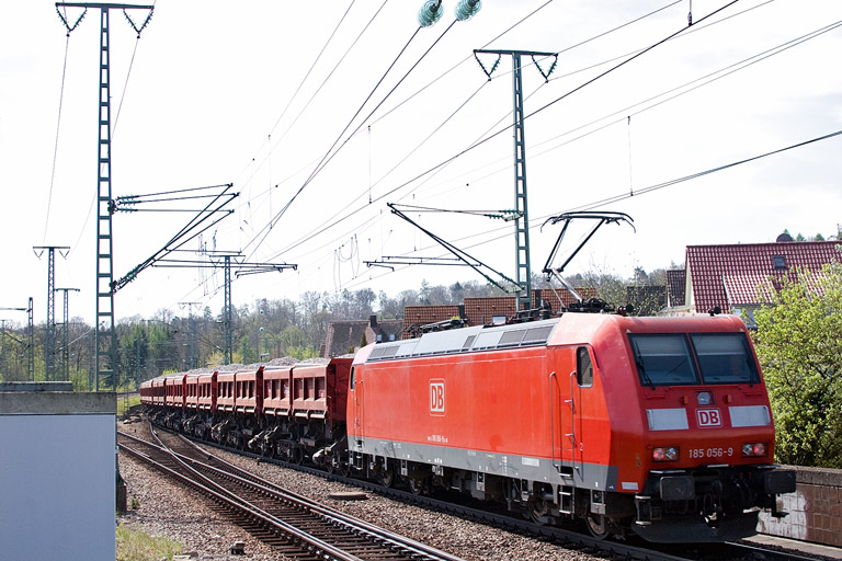 185 056 mit GB 62760 bei km 16,8 (April 2012)