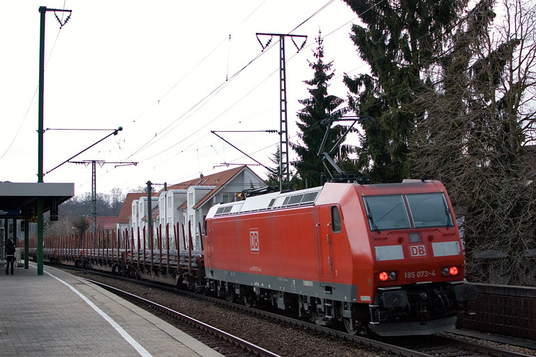 185 073 mit EZ 44691 bei km 16,8 (Februar 2012)