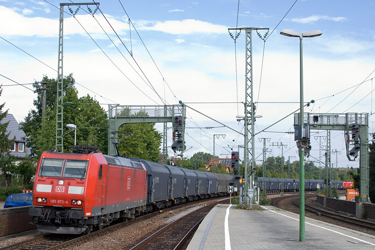 185 073 mit GM 49225 bei km 16,6 (August 2012)