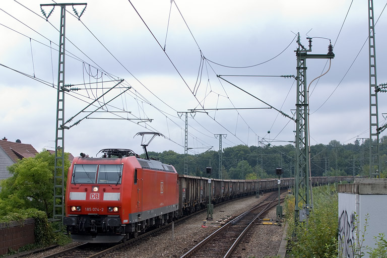 185 074 mit GB 46332 bei km 16,8 (September 2012)