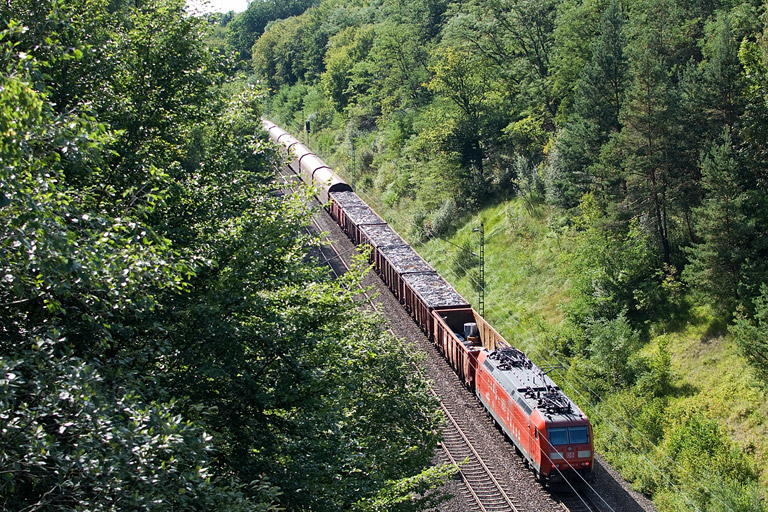 185 090 mit EZ 44691 bei km 20,6 (August 2012)