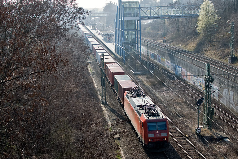 185 090 mit KT 43160 bei km 14,0 (M&auml;rz 2012)