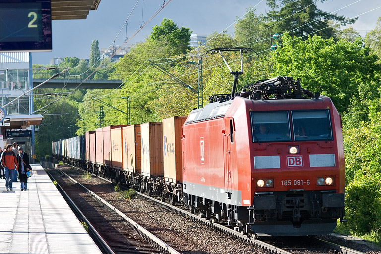 185 091 mit KT 43163 bei km 14,2 (Mai 2012)