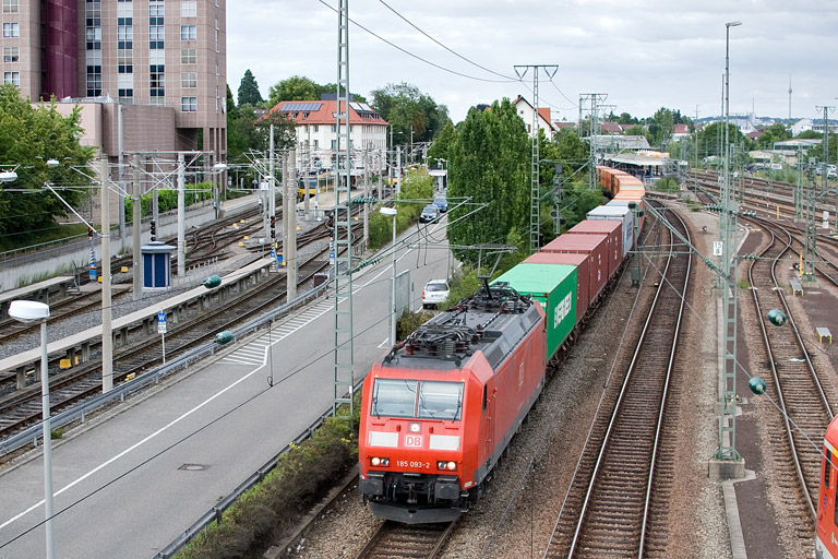 185 093 mit KT 43163 bei km 15,8 (Juli 2012)