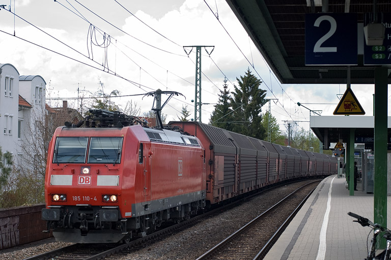 185 132 mit EK 56167 bei km 16,8 (April 2012)