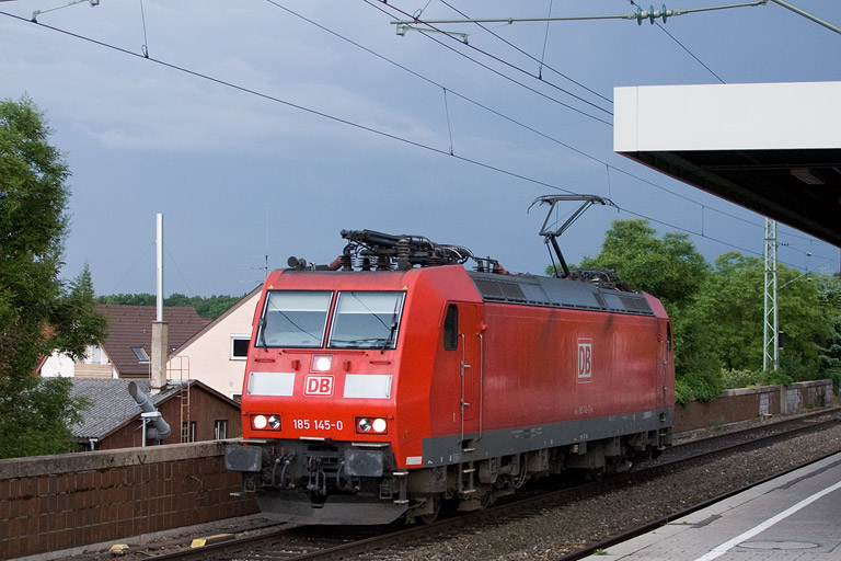 185 145 bei km 16,8 (Juli 2012)