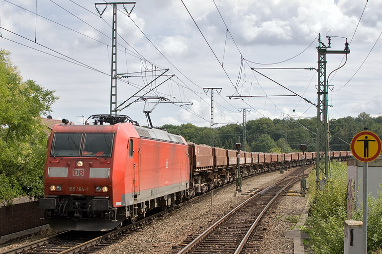 185 164 mit GB 62488 bei km 16,8 (August 2012)