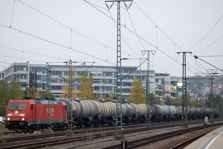 185 254 bei km 15,6 (Oktober 2012)