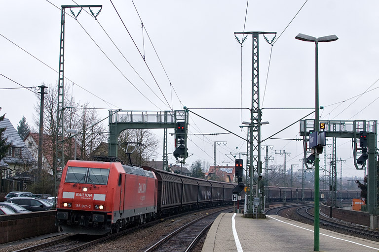 185 267 bei km 16,6 (Januar 2012)