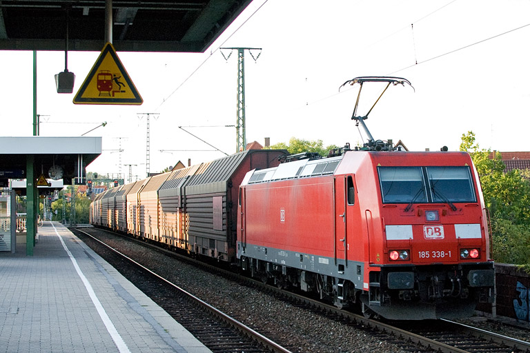 185 338 mit GA 60084 bei km 16,8 (September 2012)