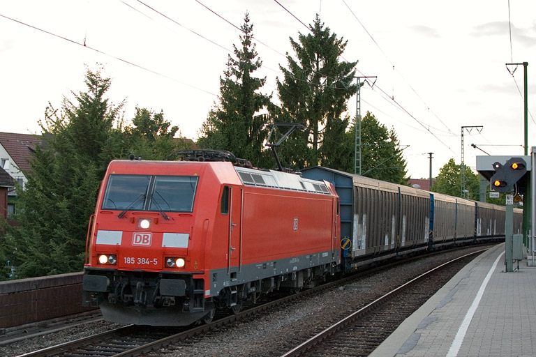 185 384 mit EK 56173 bei km 16,8 (September 2012)