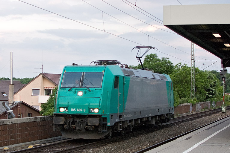 185 607 als T 67179 bei km 16,8 (Mai 2012)