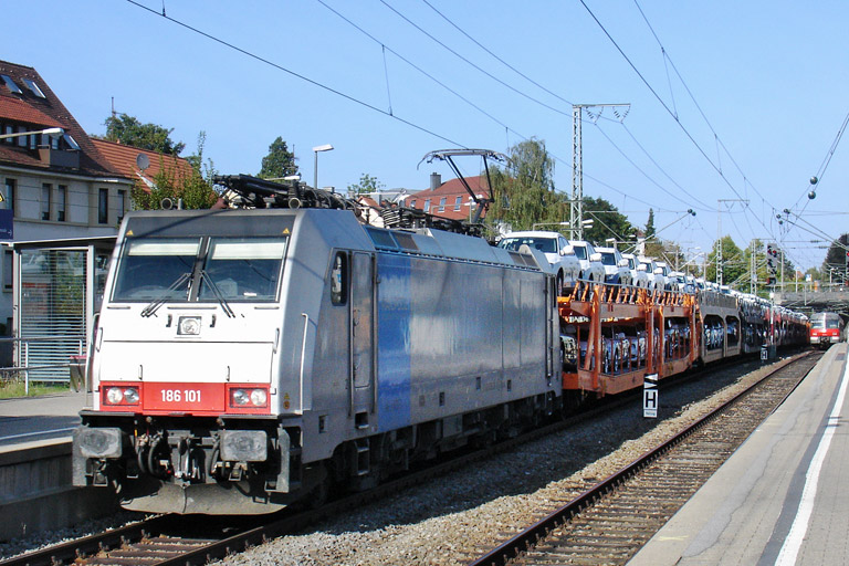 186 101 mit DGS 47041 bei km 15,6 (September 2012)