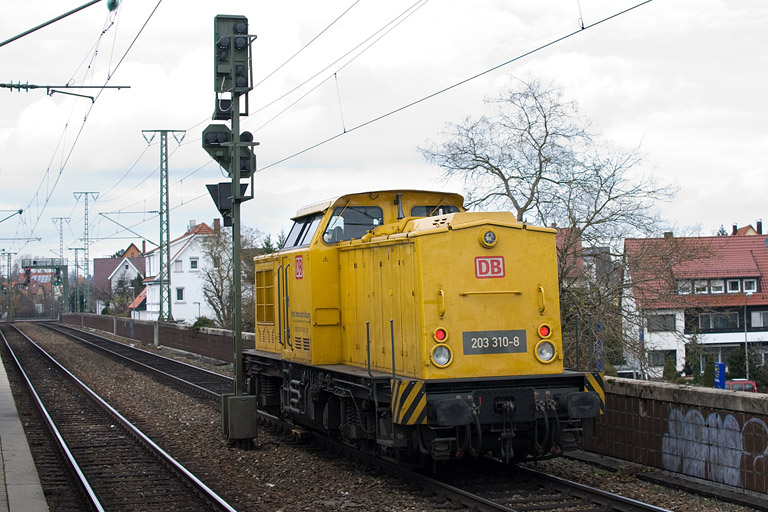 203 310 bei km 16,8 (November 2012)