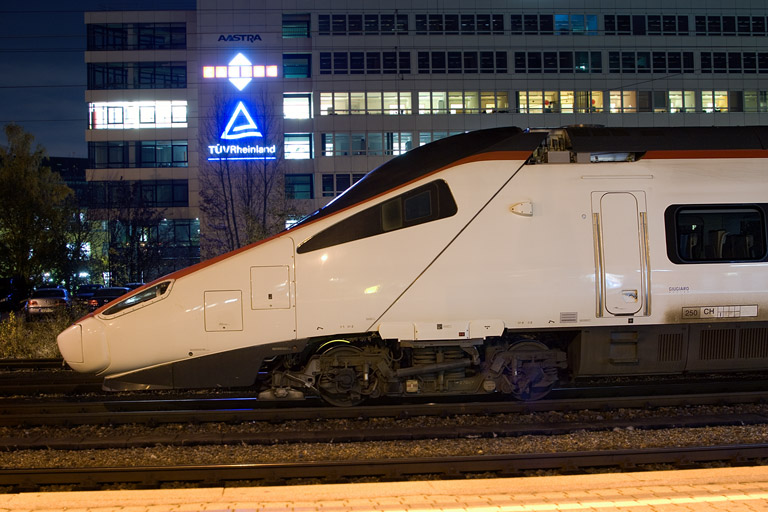 ETR 610 007 bei km 15,6 (November 2012)