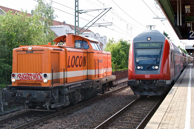Locon 210 (ex-DB 212 275) bei km 16,8 (Mai 2012)