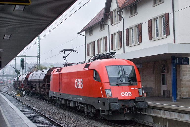 &Ouml;BB 1116 186 mit EZ 44691 bei km 15,6 (April 2012)