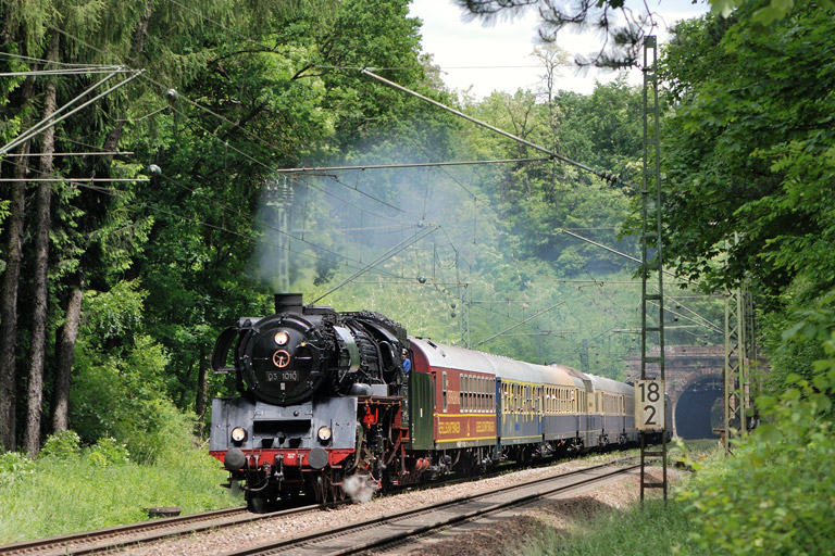 03 1010 mit DPF 1897 bei km 18,2 (Juni 2013)