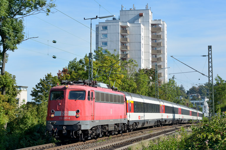 113 267 mit IC 186 bei km 8,2 (September 2013)