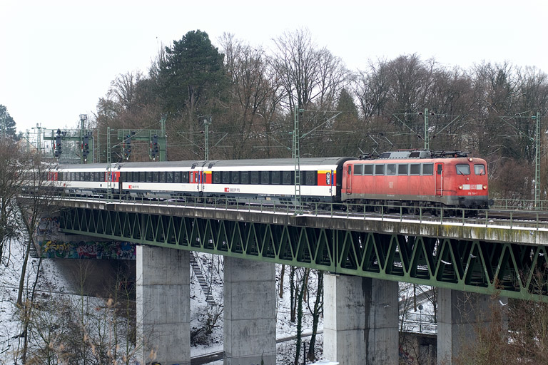 115 114 mit IC 280 bei km 14,6 (Februar 2013)