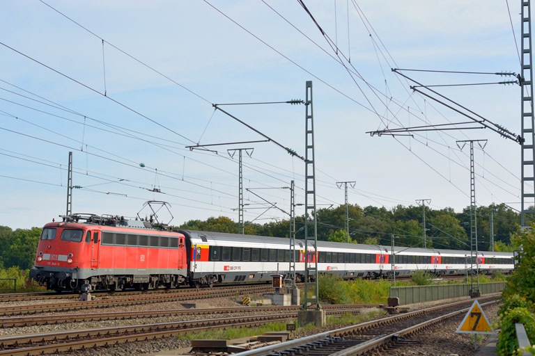 115 346 mit IC 186 bei km 17,0 (September 2013)