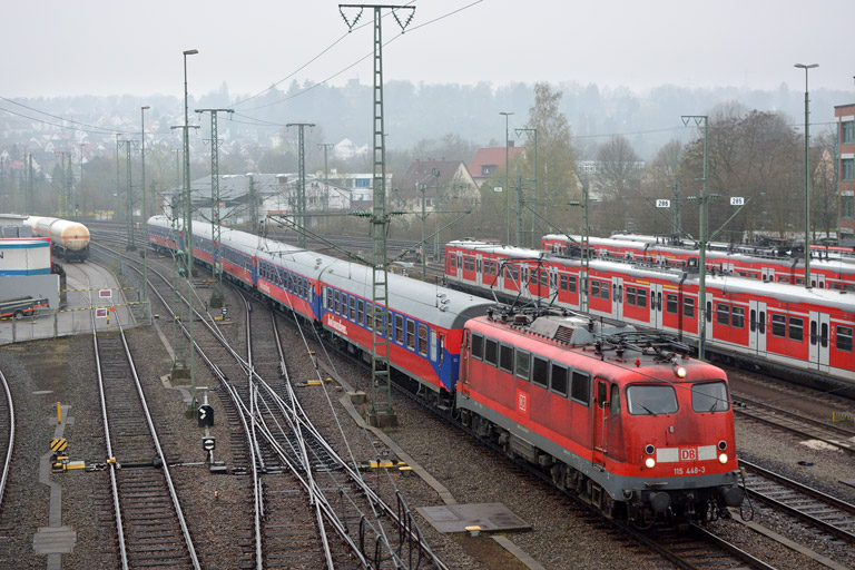 115 448 als Nf 2706 bei km 16,0 (April 2013)