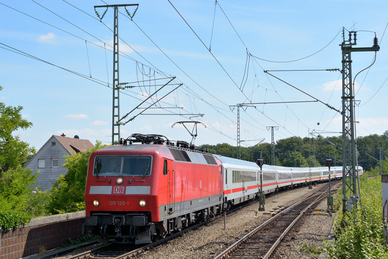 120 120 mit IC 280 bei km 16,8 (August 2013)