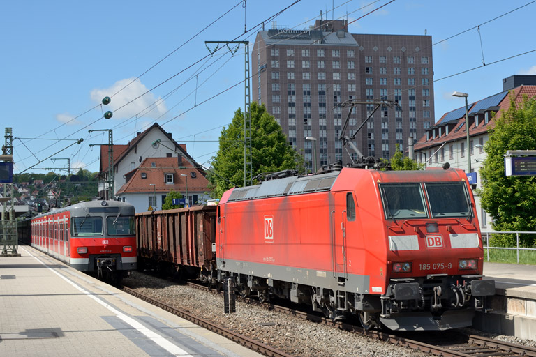 185 075 bei km 15,6 (Mai 2013)